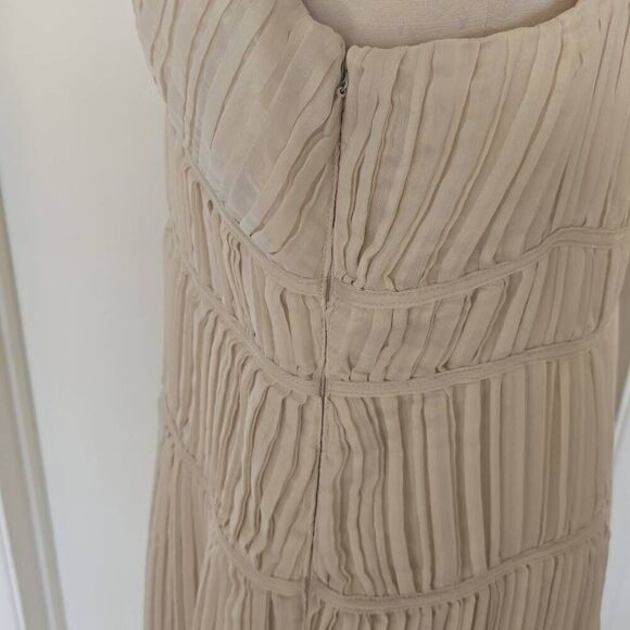 Banana Republic JACQUI Pleated Maxi Dress in Ivory, Spaghetti Strap, 14, NWOT - Picture 8 of 11